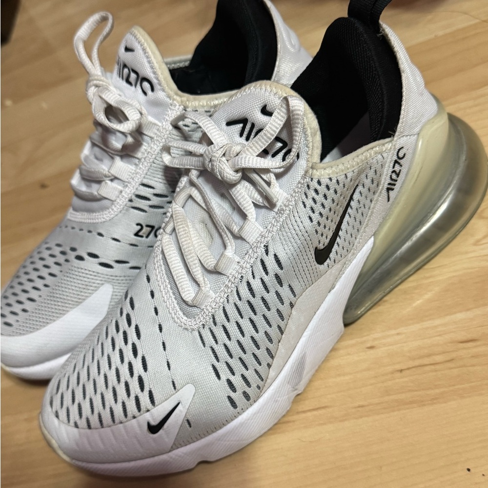 Nike Air Max 270 Gray and Black Sneakers Women’s 7